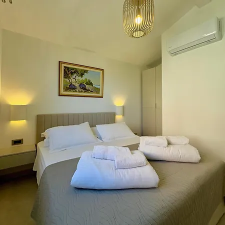 Appartement Brand New Big Blue Jelsa (Hvar)